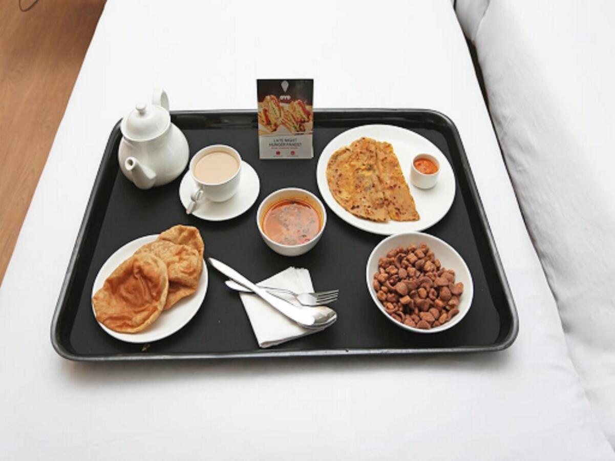 Oyo 6359 Hotel Mezbaan Regency Rāipur Extérieur photo